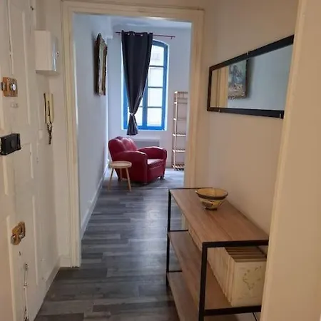 Au Coeur De Apartment